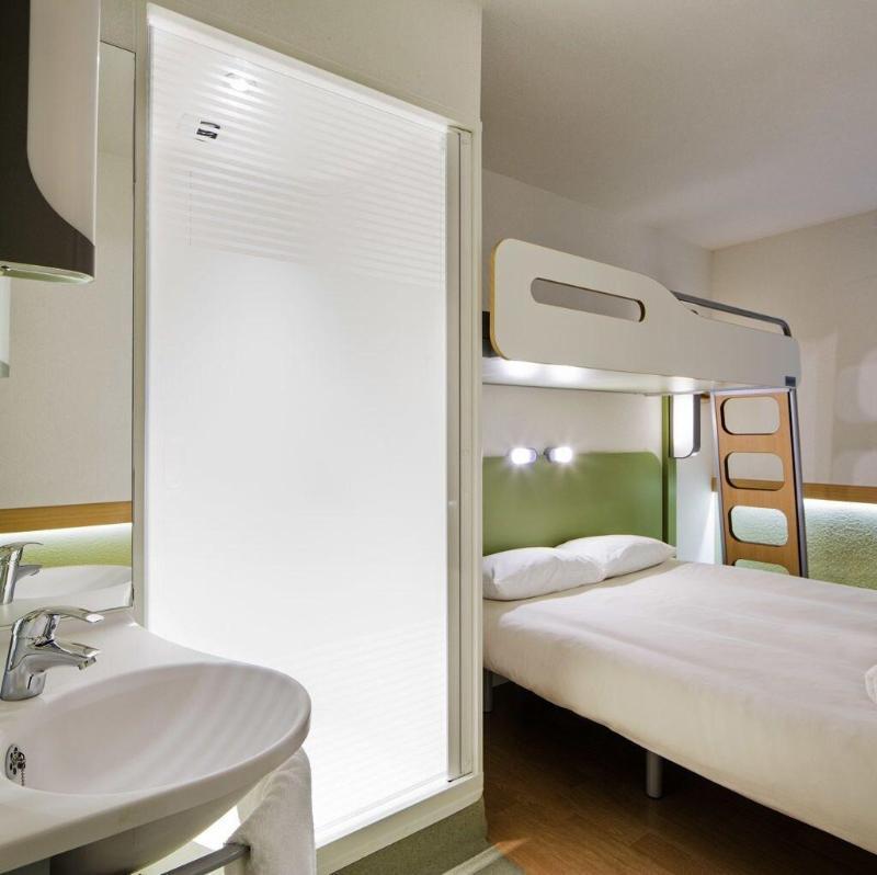 Ibis Budget Dole-Choisey Luaran gambar